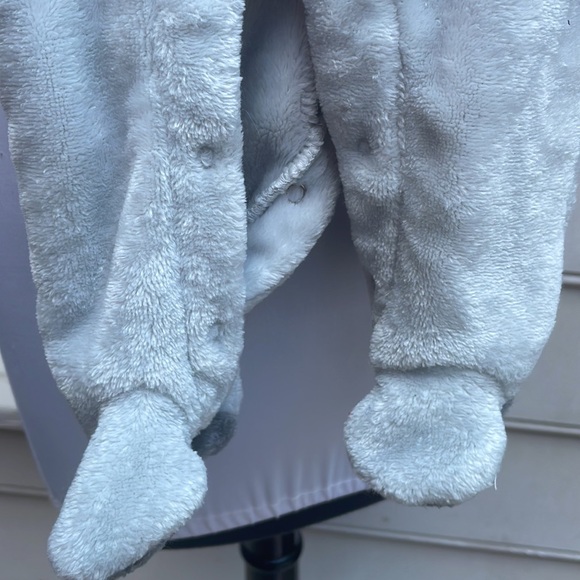 Mickey Mouse Plush Footie Sleeper Onesie Pajama Size 3/6 Months - Picture 11 of 12